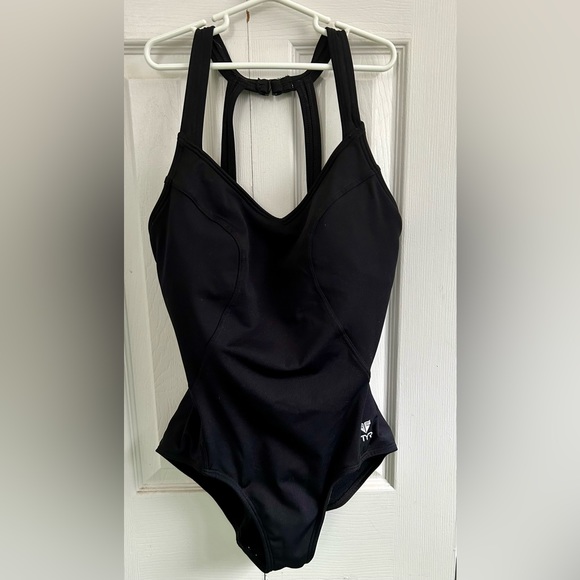 TYR Women’s Solid Halter Controlfit swimsuit size 12 - Picture 7 of 7